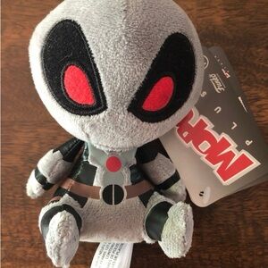 Funko Mopeez Plush Doll Marvel Comics GREY DEADPOOL NEW New Mini Figures 5”